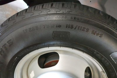 2022 Chevrolet Express 3500 Work Van Cutaway