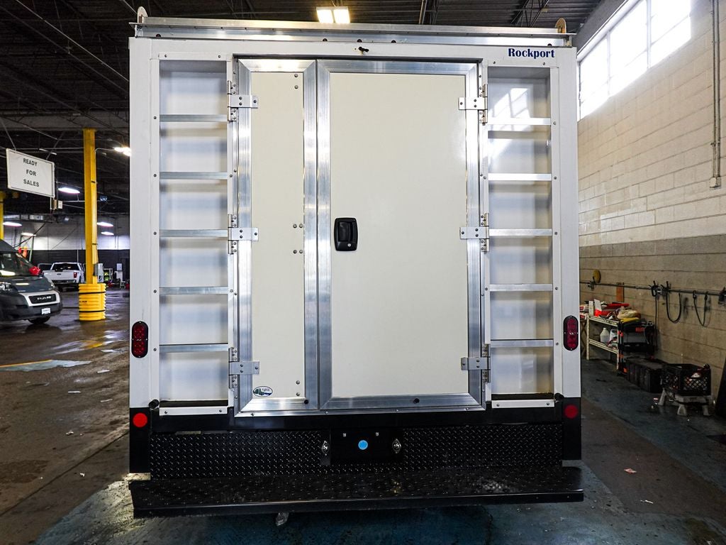 2022 Chevrolet Express 3500 Work Van Cutaway