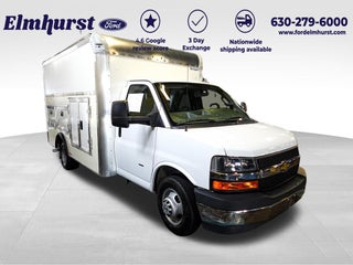 2022 Chevrolet Express 3500 Work Van Cutaway