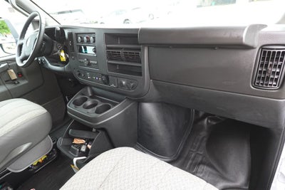 2022 Chevrolet Express 3500 Work Van Cutaway