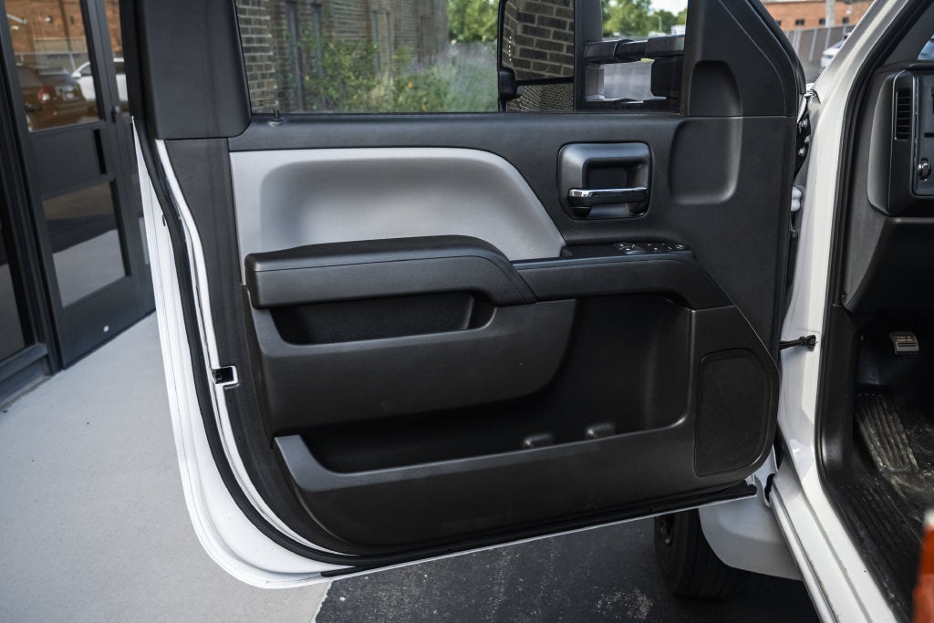 2022 Chevrolet Silverado 4500HD Work Truck