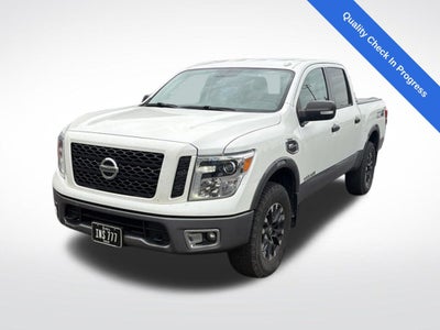 2017 Nissan Titan PRO-4X