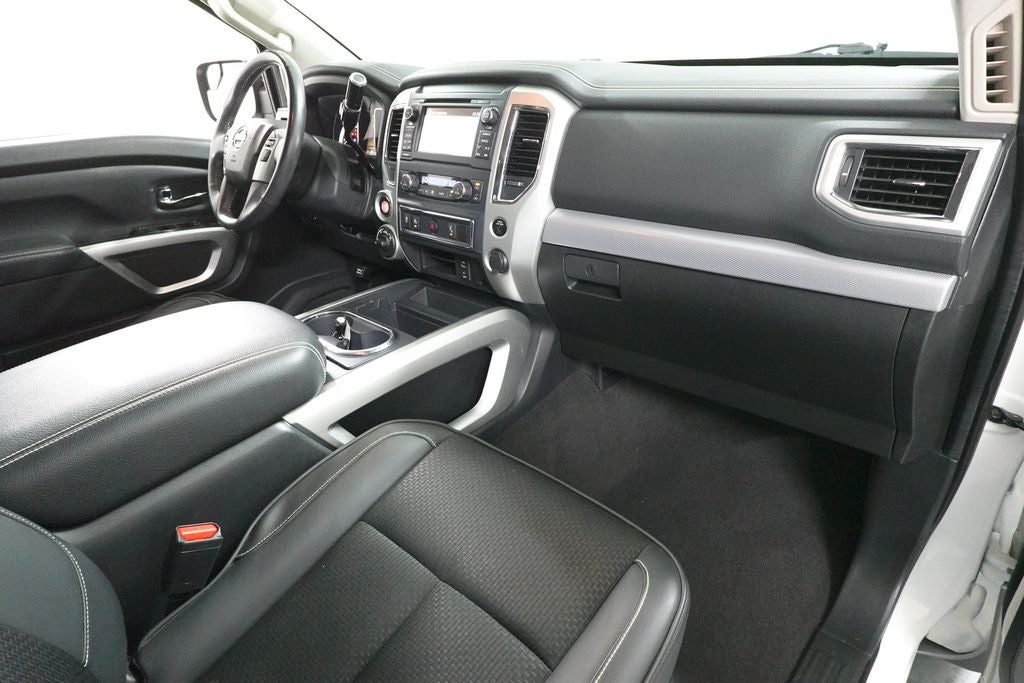 2017 Nissan Titan PRO-4X