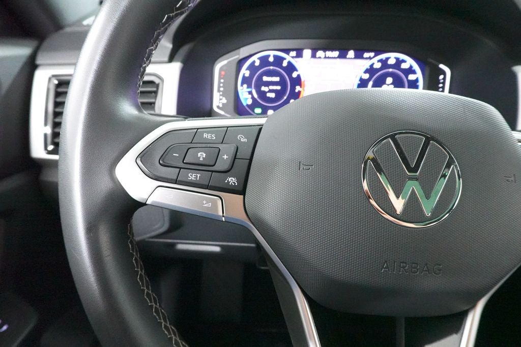 2022 Volkswagen Atlas Cross Sport 2.0T SEL