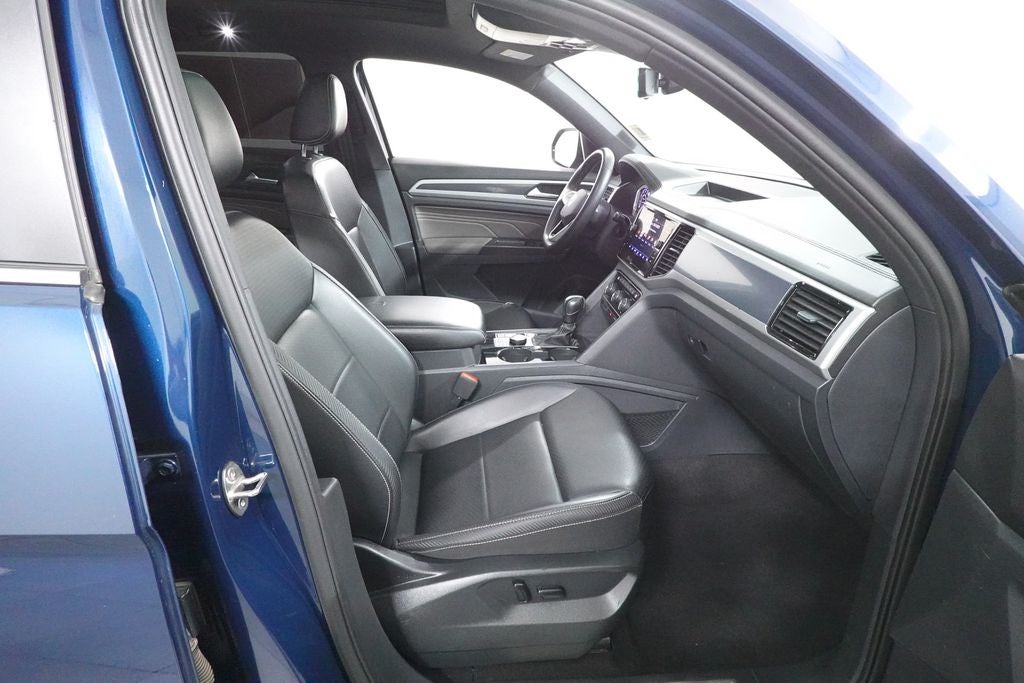 2022 Volkswagen Atlas Cross Sport 2.0T SEL