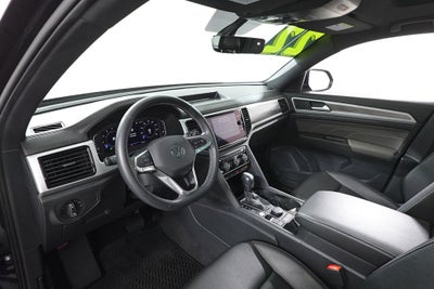 2022 Volkswagen Atlas Cross Sport 2.0T SE w/Technology