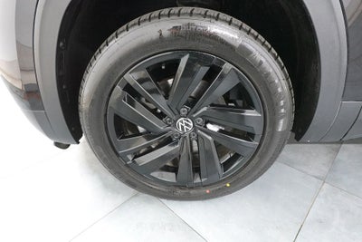 2022 Volkswagen Atlas Cross Sport 2.0T SE w/Technology