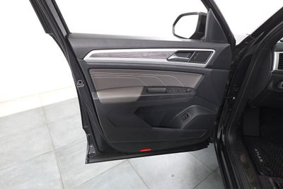 2022 Volkswagen Atlas Cross Sport 2.0T SE w/Technology