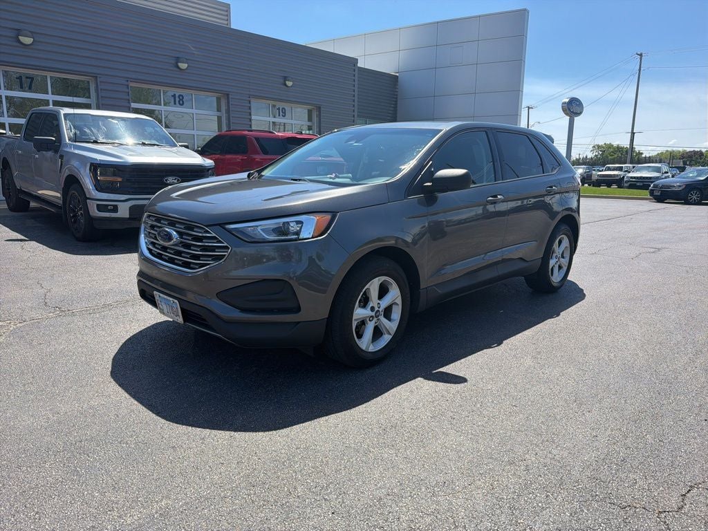 2020 Ford Edge SE
