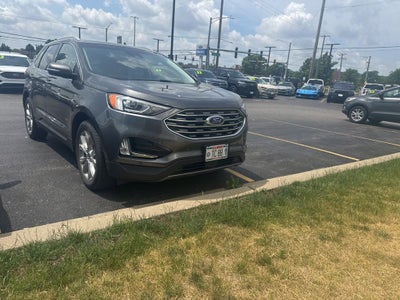 2020 Ford Edge Titanium