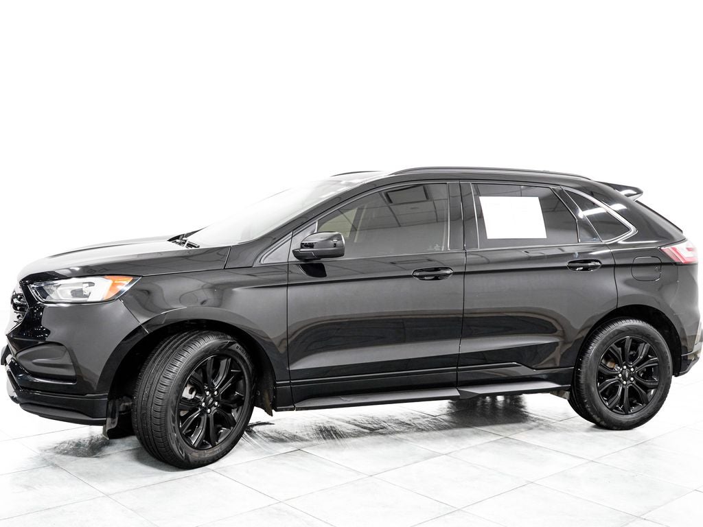 2022 Ford Edge SE