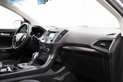 2016 Ford Edge SE