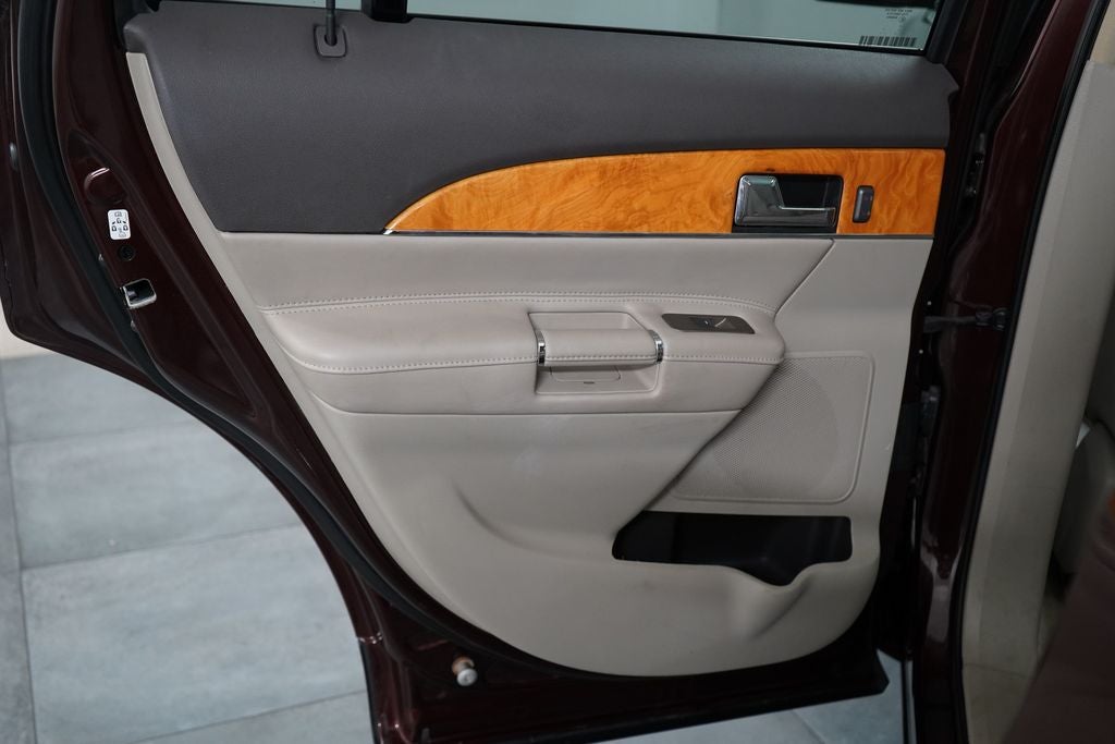 2012 Lincoln MKX Base