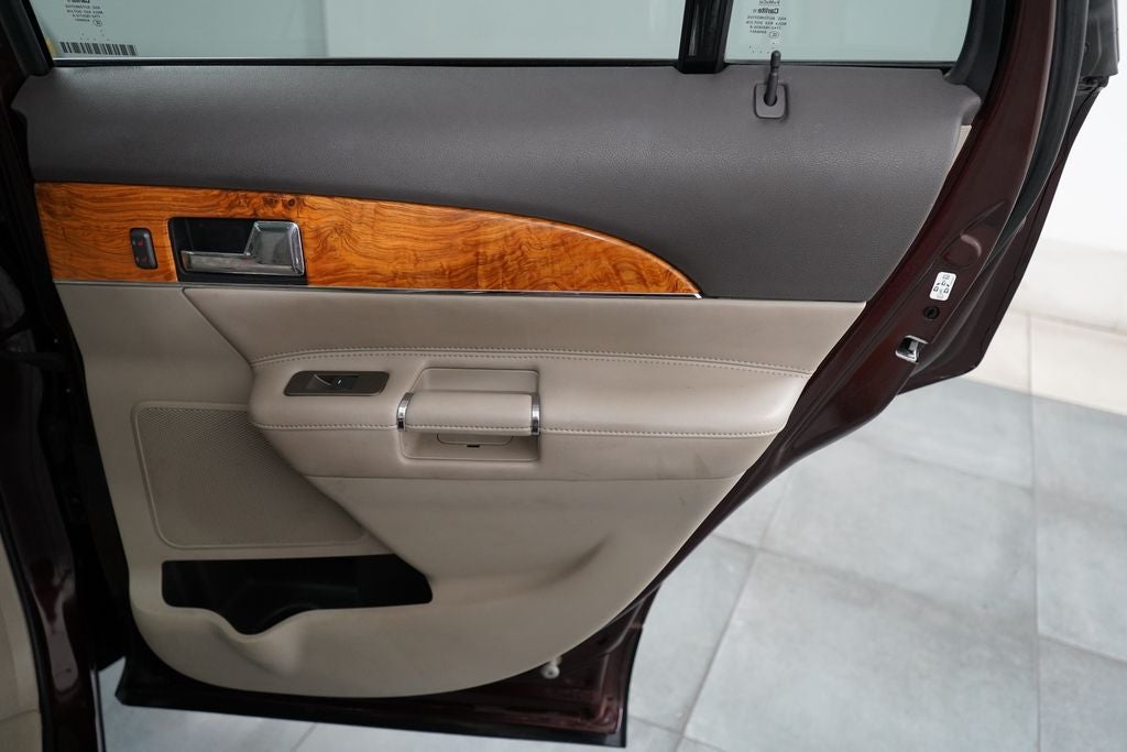 2012 Lincoln MKX Base