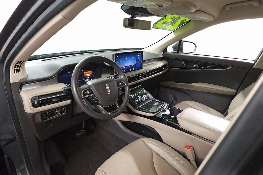 2023 Lincoln Nautilus Standard