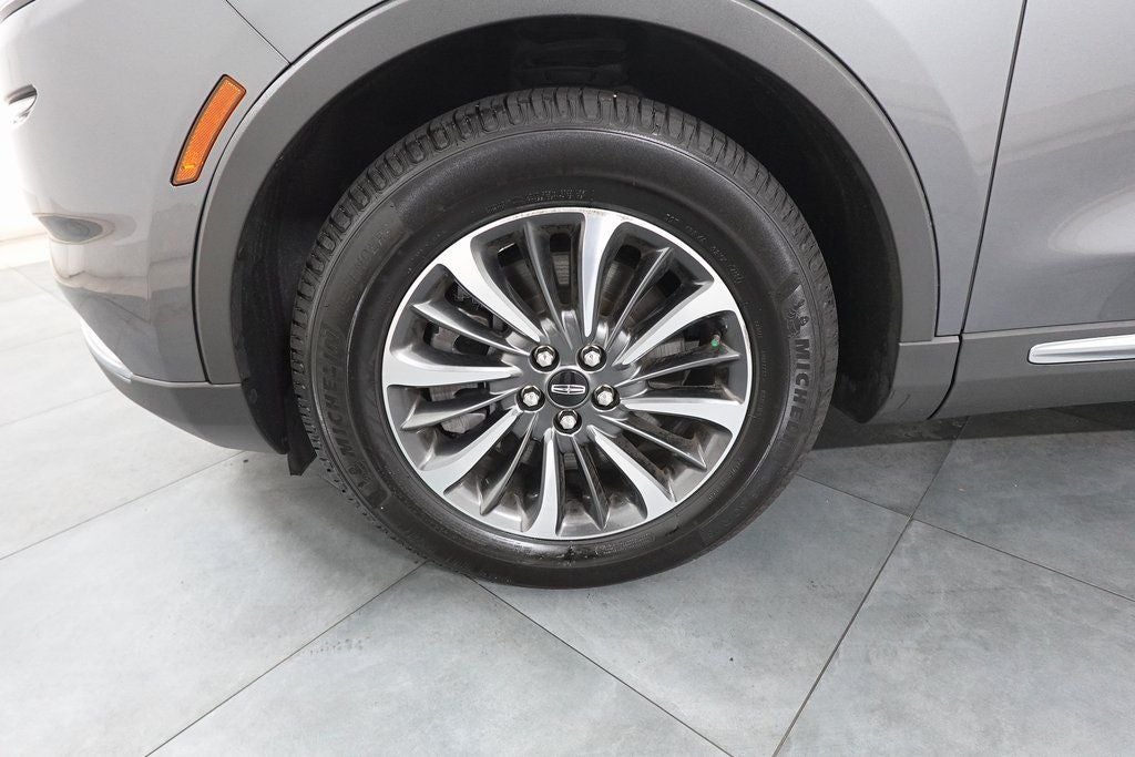 2023 Lincoln Nautilus Standard