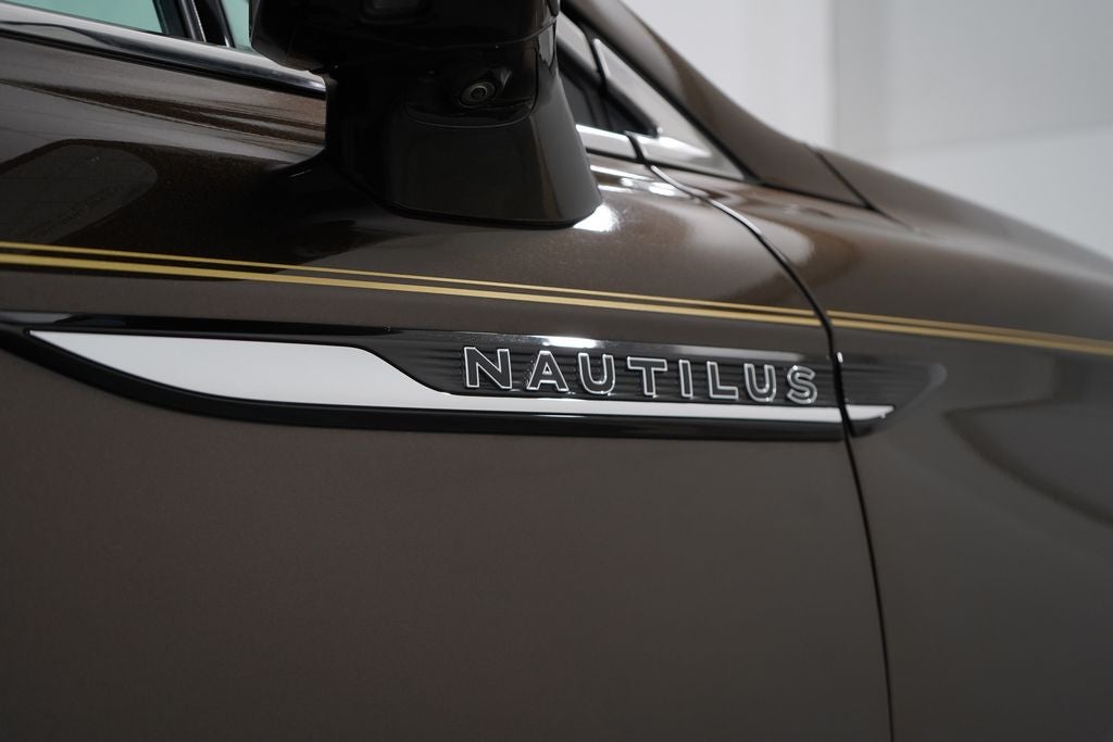2019 Lincoln Nautilus Black Label