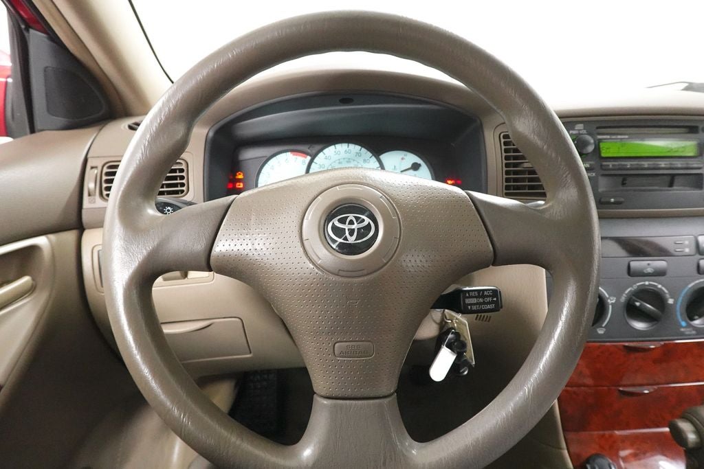 2004 Toyota Corolla LE