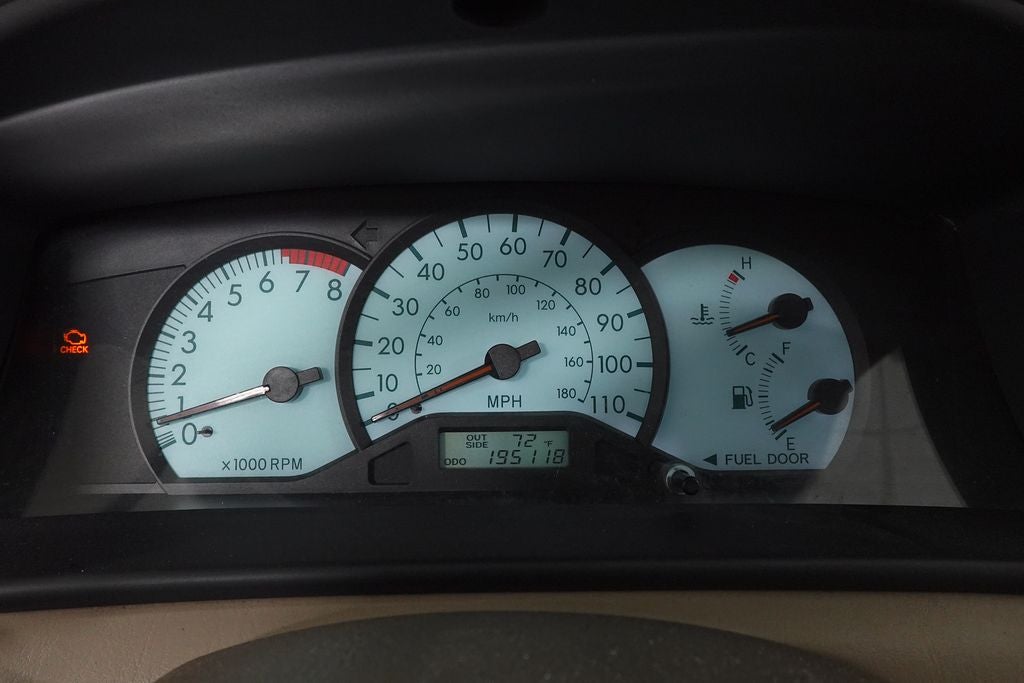 2004 Toyota Corolla LE