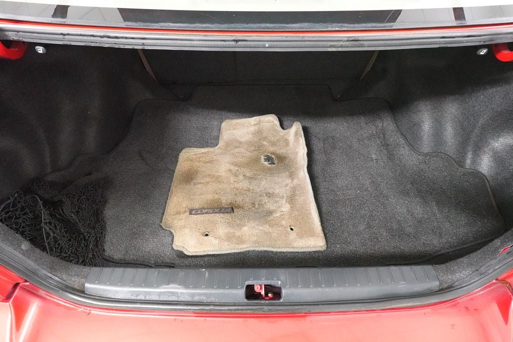 2004 Toyota Corolla LE