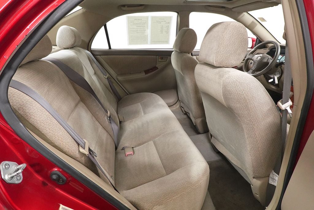 2004 Toyota Corolla LE