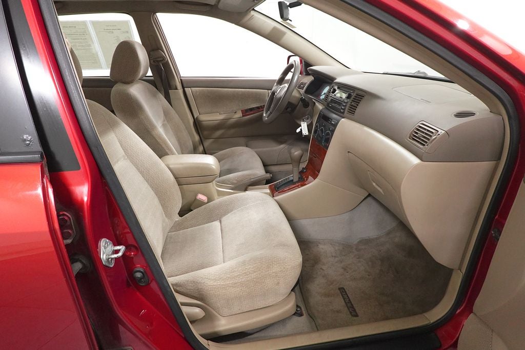 2004 Toyota Corolla LE