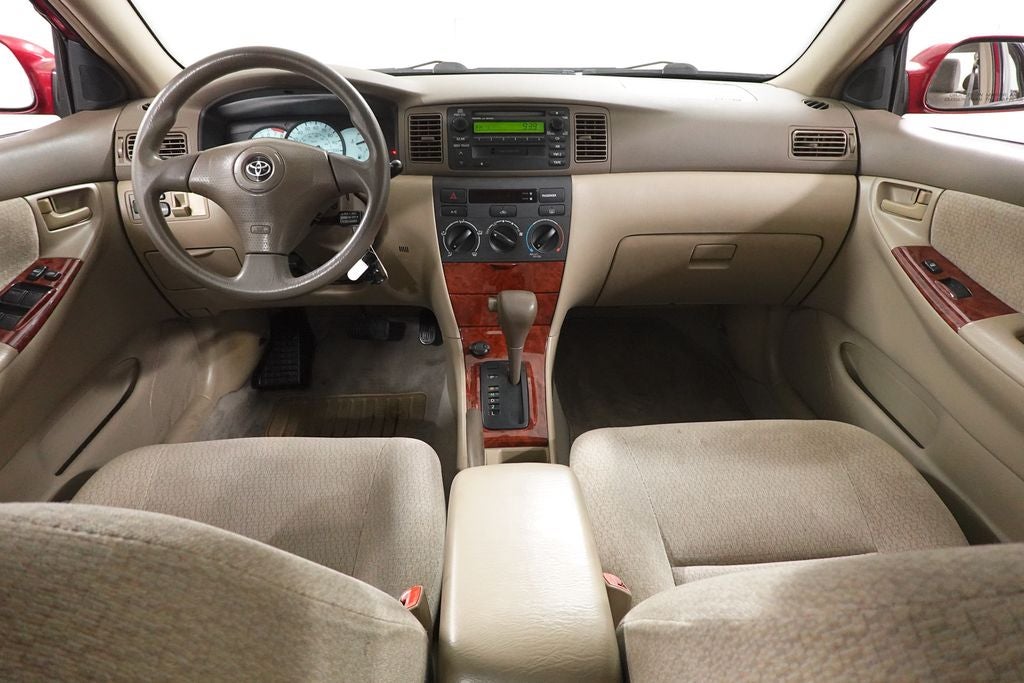 2004 Toyota Corolla LE