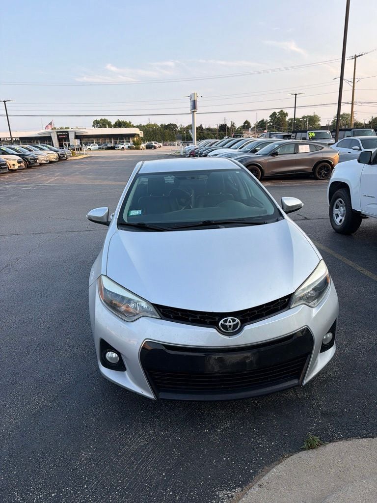 2016 Toyota Corolla S