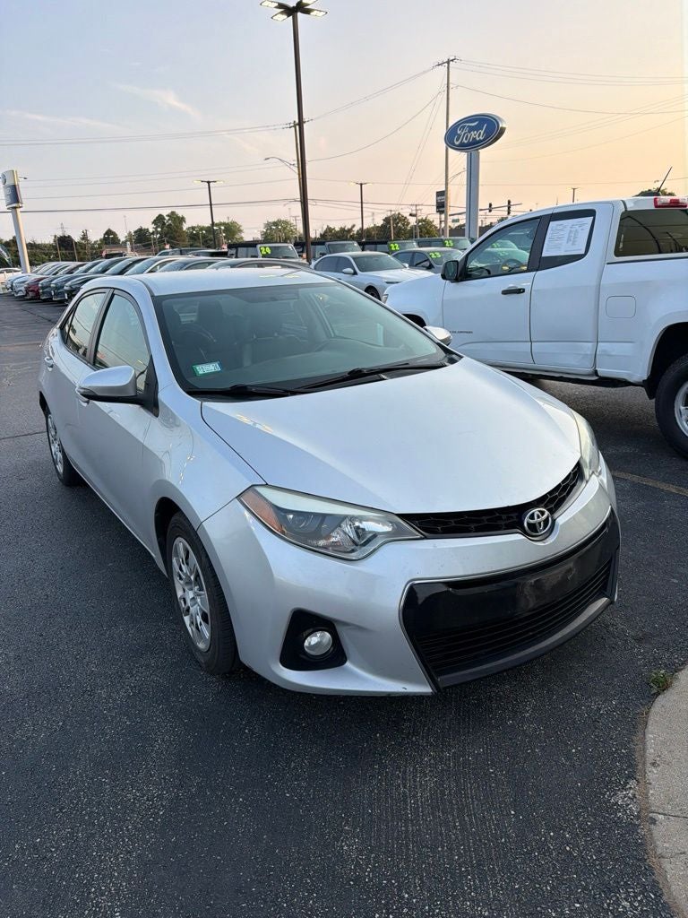 2016 Toyota Corolla S
