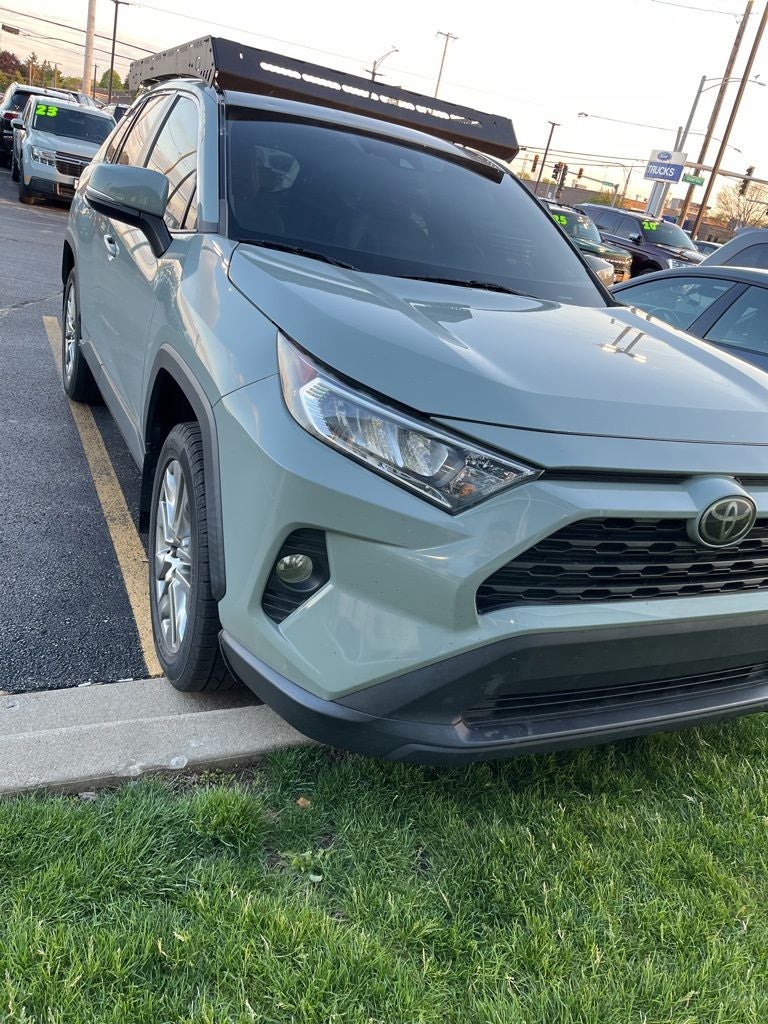 2019 Toyota RAV4 XLE Premium