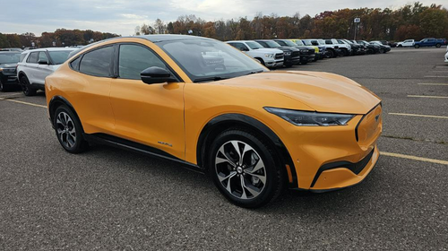 2022 Ford Mustang Mach-E Premium