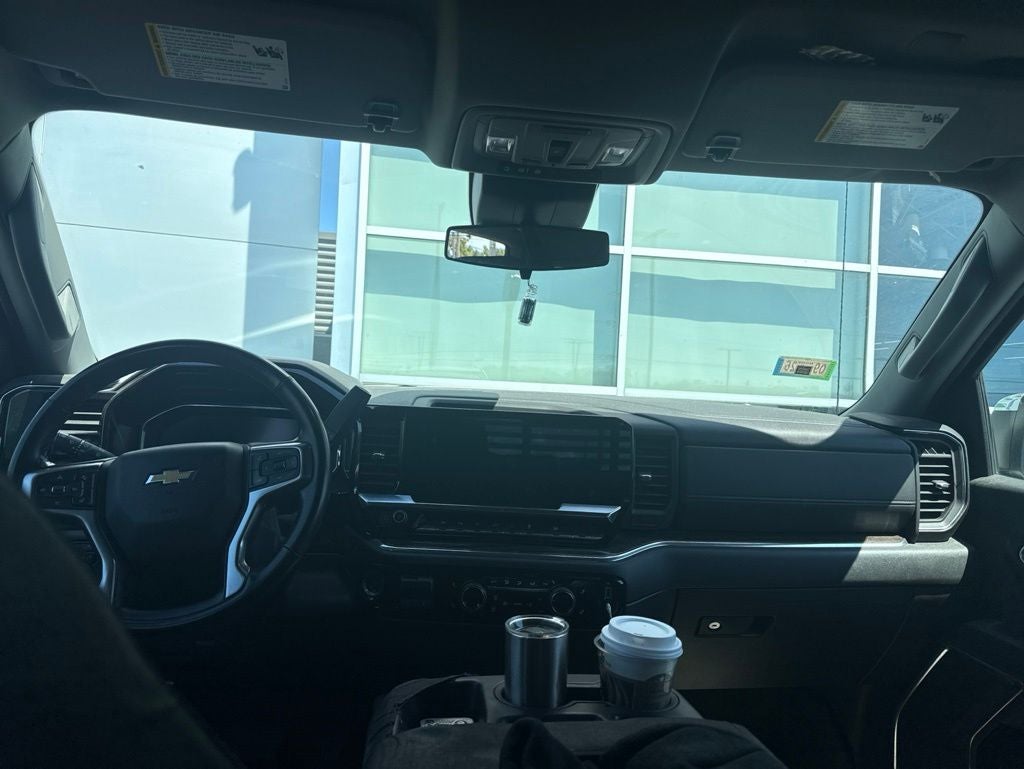 2024 Chevrolet Silverado 1500 LT
