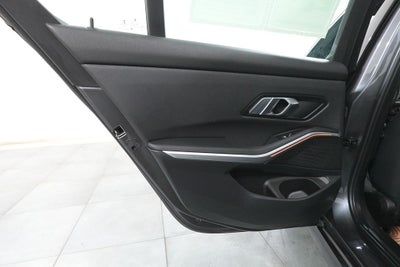 2020 BMW 3 Series 330i xDrive