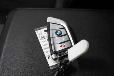 2024 BMW 3 Series 330i xDrive