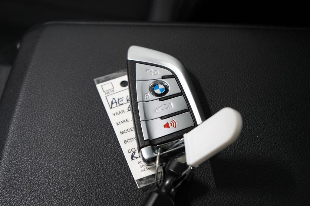 2024 BMW 3 Series 330i xDrive