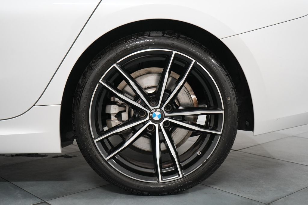 2023 BMW 3 Series 330i xDrive
