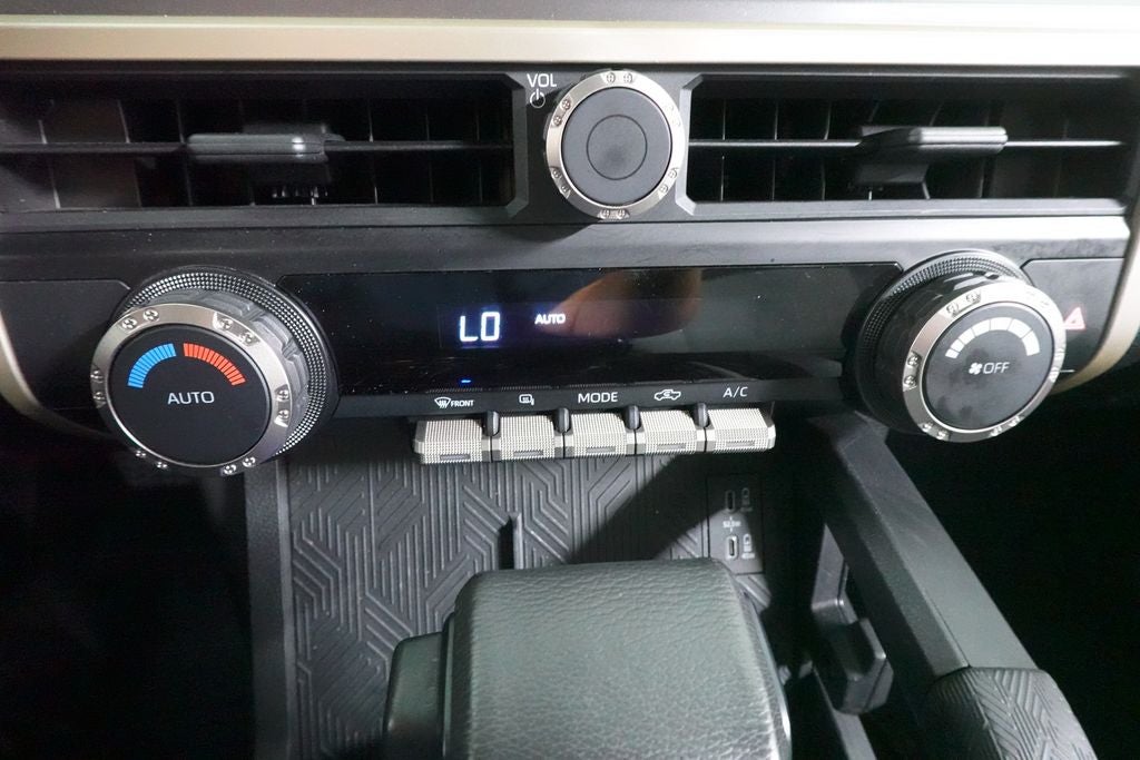 2025 Toyota Tacoma TRD Off-Road