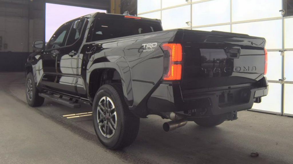 2025 Toyota Tacoma TRD Sport
