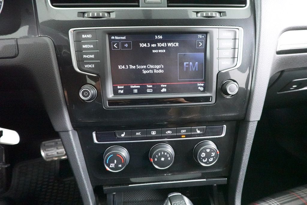 2016 Volkswagen Golf GTI S