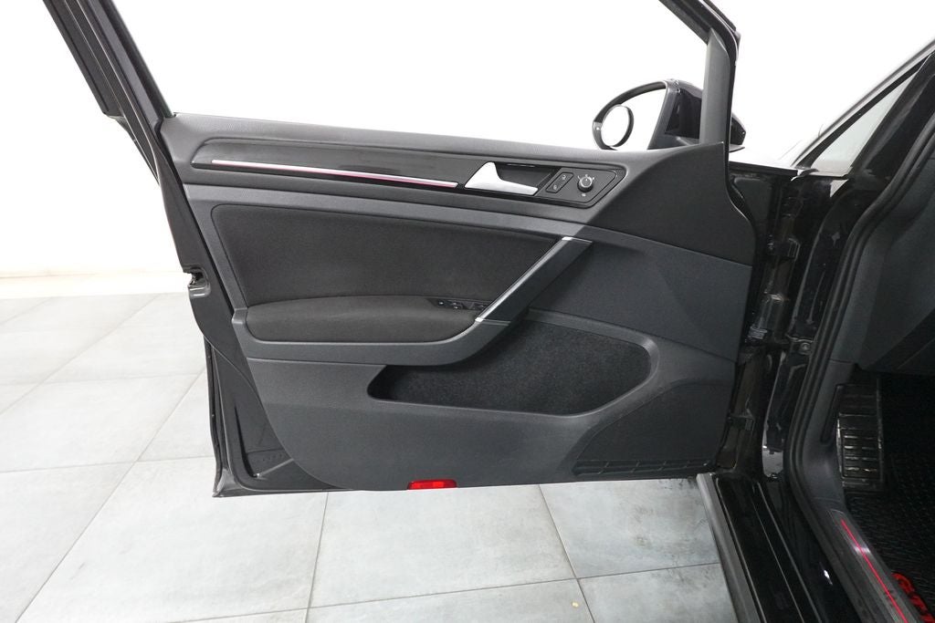 2016 Volkswagen Golf GTI S