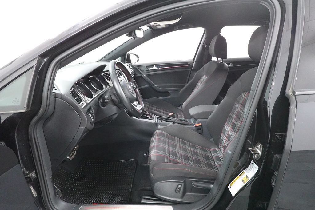 2016 Volkswagen Golf GTI S