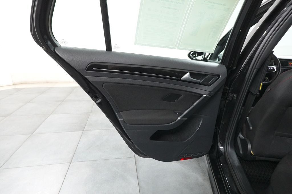 2016 Volkswagen Golf GTI S