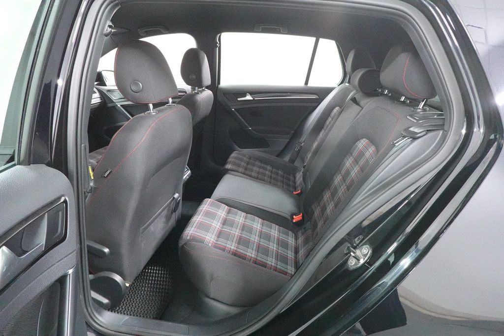 2016 Volkswagen Golf GTI S