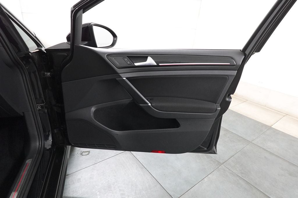 2016 Volkswagen Golf GTI S