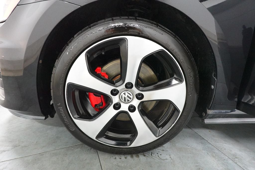 2016 Volkswagen Golf GTI S