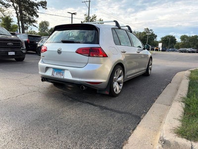 2017 Volkswagen Golf GTI Base