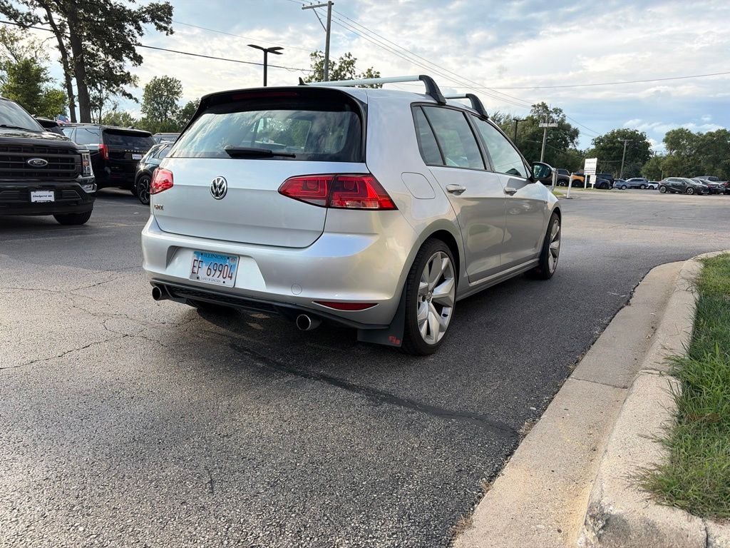 2017 Volkswagen Golf GTI Base