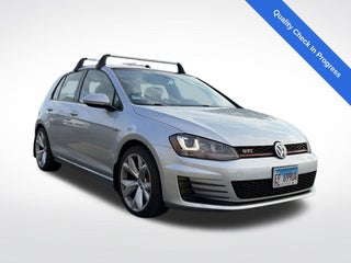2017 Volkswagen Golf GTI Base