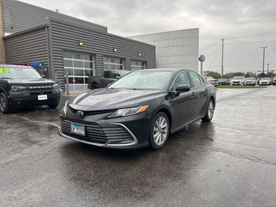 2022 Toyota Camry LE