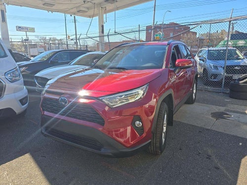 2021 Toyota RAV4 Hybrid XLE